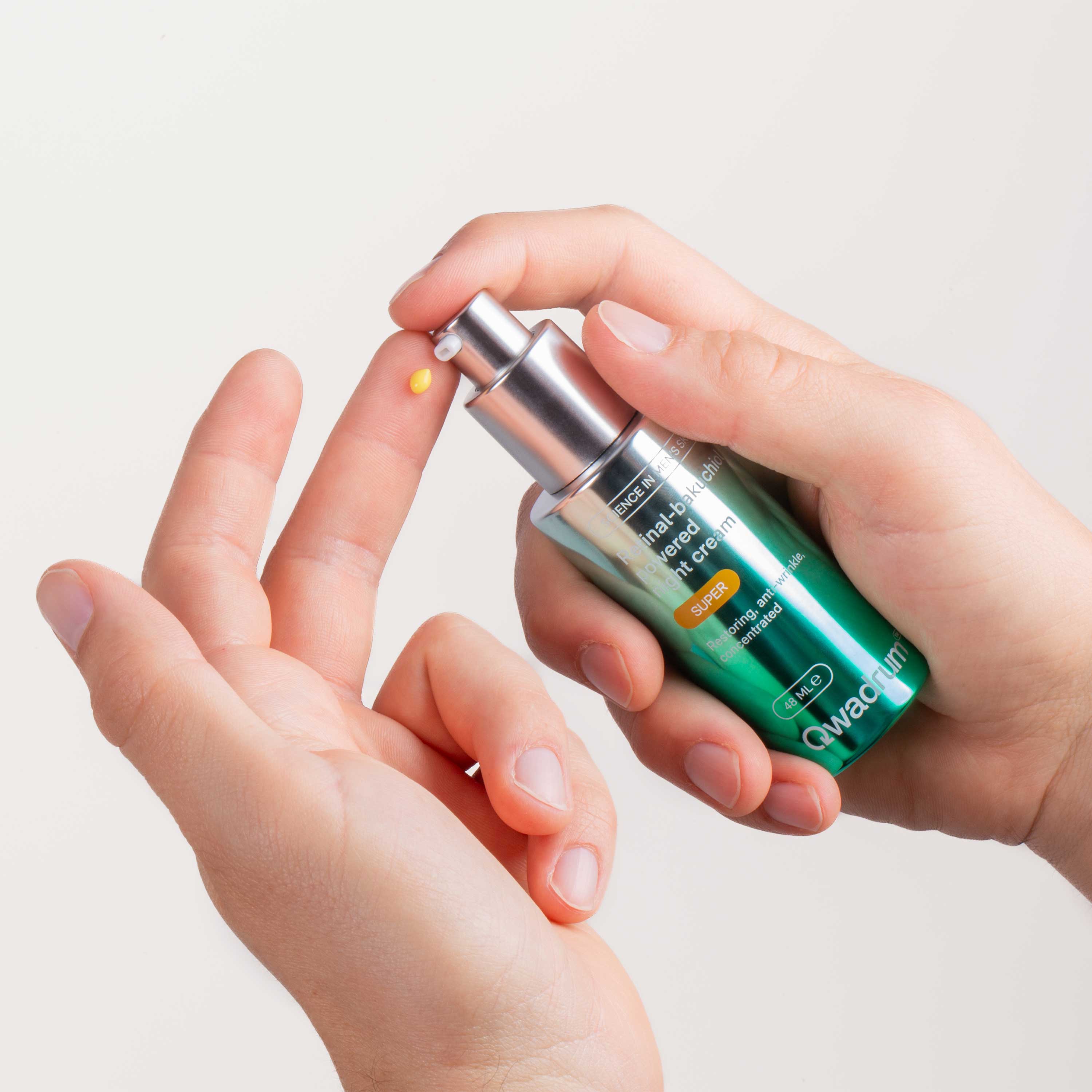 Krem na noc z retinolem i bakuchiolem